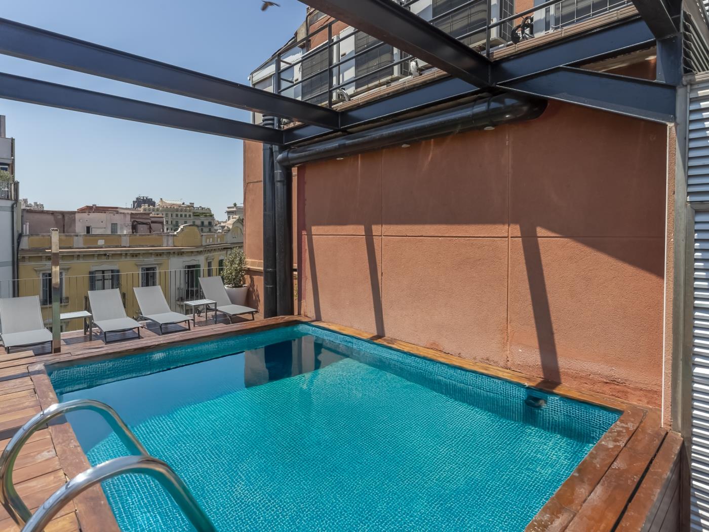 My Space Barcelona Loft in the Arc de Triumph of Barcelona with terrace, pool - My Space Barcelona Apartments