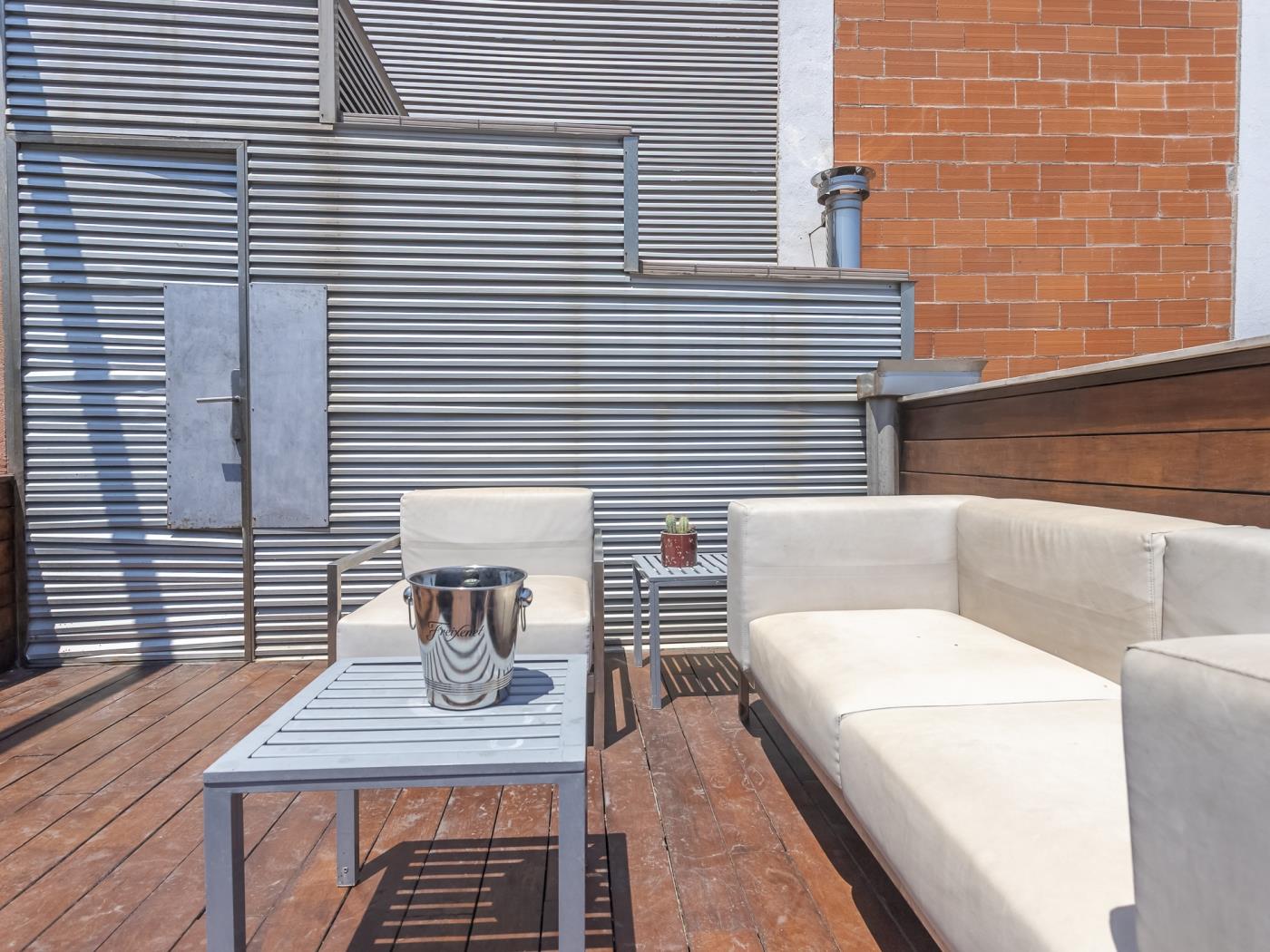 My Space Barcelona Loft in the Arc de Triumph of Barcelona with terrace, pool - My Space Barcelona Apartments