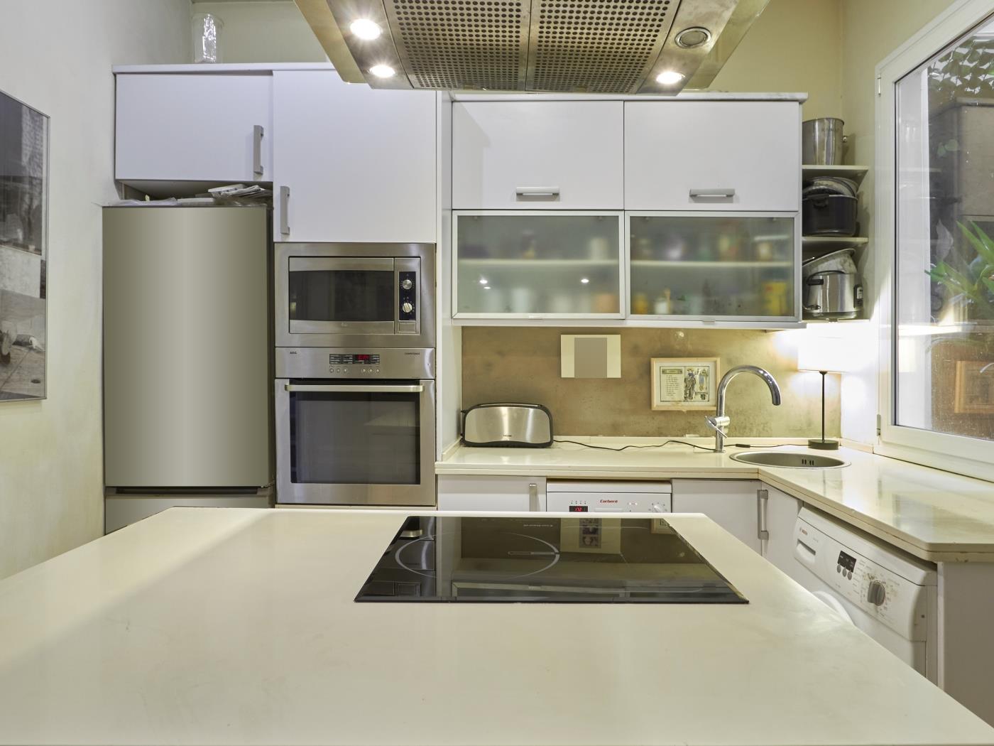 FOR SALE: Bright apartment with terrace in l'Eixample - Price: 749.000 € - My Space Barcelona Apartments