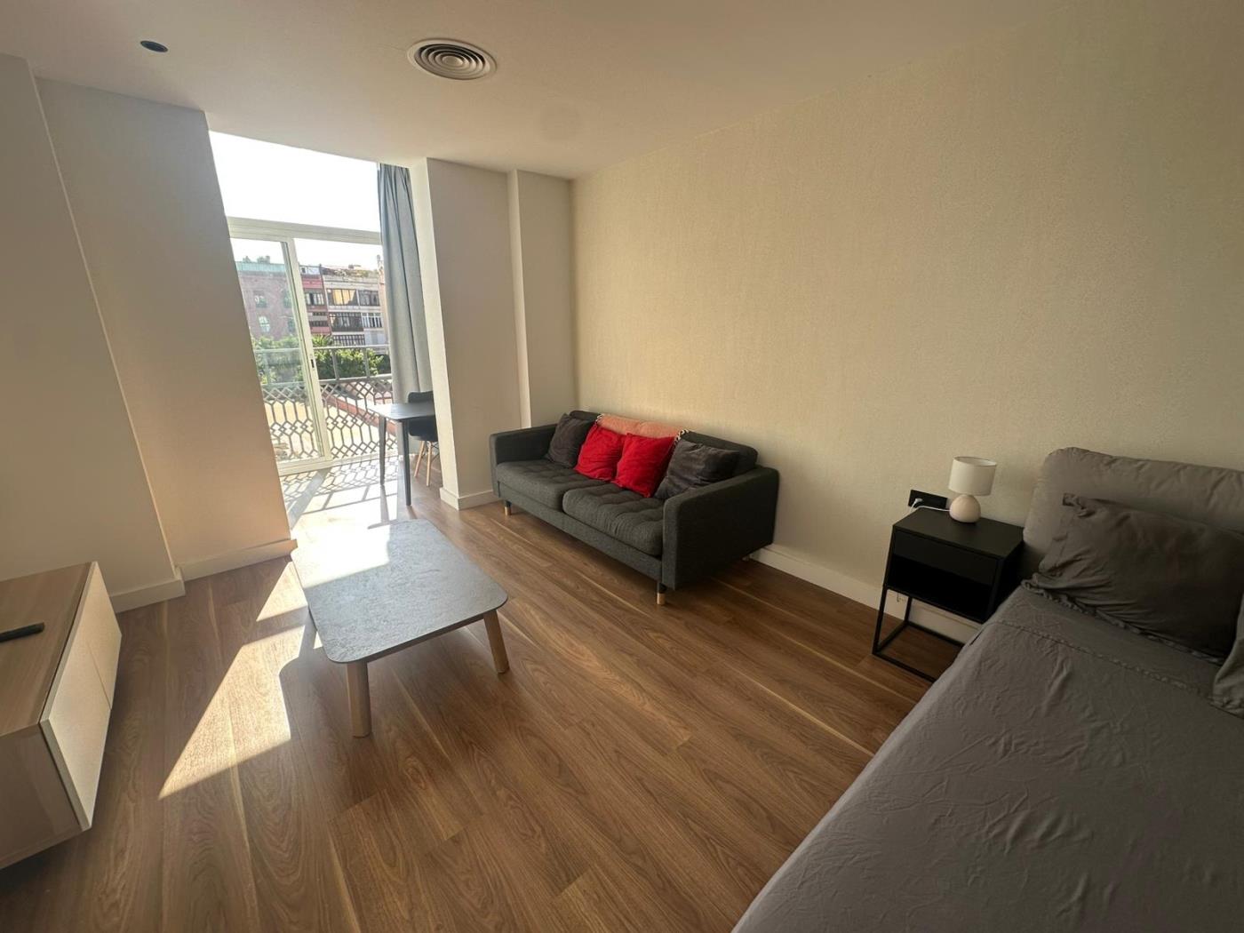 Bright 55 m² Loft in Barcelona’s Eixample - My Space Barcelona Apartments